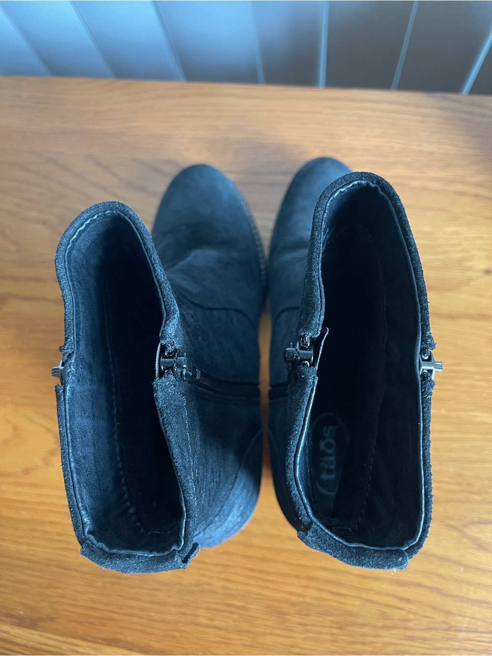 Taos Shaka 2 Ankle Boots Black Size 6-6.5 - Picture 10 of 12